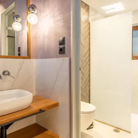 5 Raches 4* 阿拉霍瓦