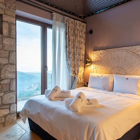Apart Otel 5 Raches